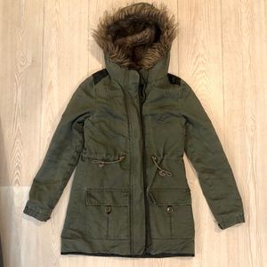 Utility jacket with fur hood